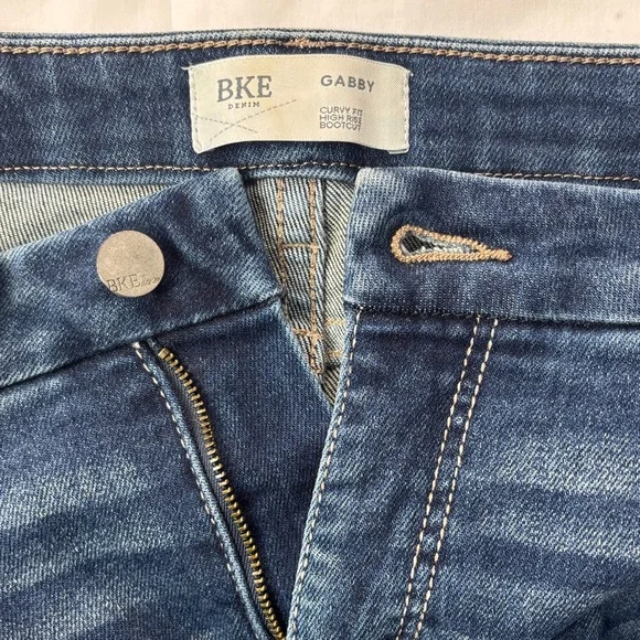 💙 BKE Buckle Women’s Bootcut Jeans Deep Blue32x29.5 Stretch Gabby Curvy Fit 💙 - Picture 12 of 15